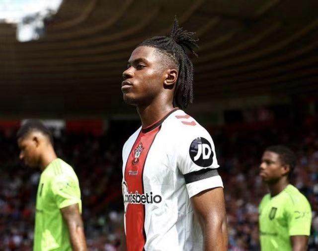 1690413720498049817.jpg 9bb90b823359f4c015069f11aac8035.jpg