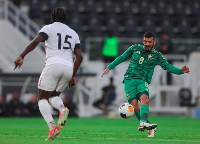 沙特热身赛3比1取胜 海湾杯赛前受伤病困扰变化大